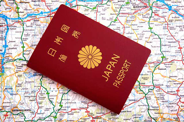 海外旅行へ初めて行く人でも分かりやすいパスポートの申請手順